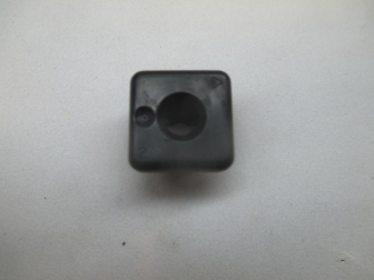 Клипса пистон RYH501020, W711907S300 гайка закладная бамера переднего Фрилендер 2 с 06г, - Land Rove