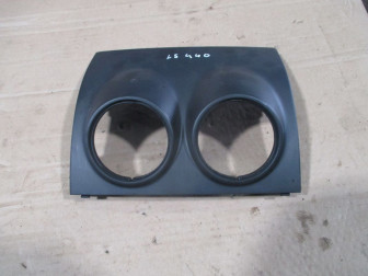 Накладка сопел воддуховодов центральная 96457643 96665215 Шевроле Авео Т250-255 без диффузоров, - БУ