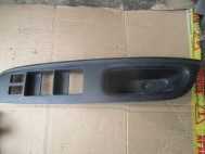 Накладка блока управления стеклоподъемником передней левой двери 809613BA0A Ниссан Тиида С11, - БУ