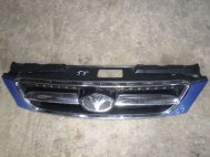 Решетка радиатора Дэу Лачетти 96545667 96545669 Хэтчбек знак Дэу - Синяя 55 - ДЕФЕКТ, - БУ