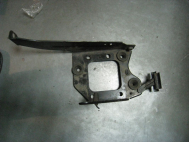 Кронштейн площадки АКБ 3S416K034CJ XS416K034AL 1066714 Форд Фокус 1 на 2,0 л 8V - БУ