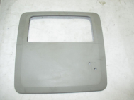 Накладка плафона центрального освещения салона 95978980 95027369 95027374 Шевроле Круз - Серая - БУ