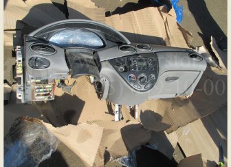 Торпеда Фокус 1 YS4Z5404320NAC Седан USA панель передняя приборная, - БУ S-41 голая