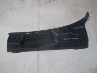 Панель под ветровым стеклом правая 96304673 TF69Y05301164 Шевроле Ланос облицовка, - БУ