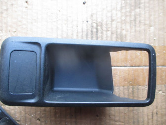 Накладка ручки внутренней левой задней 3M51226A37ADW 1576035 Форд Фокус 2 2005-2008г - БУ