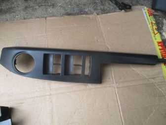 Накладка блока управления стеклоподъемником передней левой двери 80961 Ниссан Тиида N17X - S72, - БУ