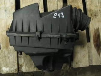 Корпус воздушного фильтра 1313771, 1255367, 1301679 Квадратный Форд Фокус 2 на 1,8-2,0 литра, - БУ