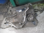 Горловина заливная топливного бака Форд Фокус 2 Универс - Патрубок горловины 1627071, 8M519032 - БУ