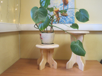 Подставка для цветов круглая 29х29х28 см табурет из массива сосны - аналог Икеа - Артель