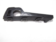 Кронштейн бампера переднего левый 1317801 1335699 4M5117E857AC под фарой Форд Фокус 2 до 08 - Feituo