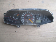 Щиток приборов Форд Фокус 1 на 2,0 литра 98AP10A855AB 8V Сплит Порт - РАЗБИТ КОРПУС, - БУ