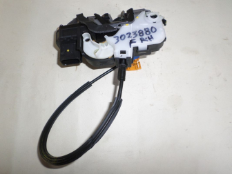 Замок двери передней правой 13503740 13503750 3023880 A046818 Шевроле Круз с тросом - БУ