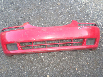 Бампер передний Шевроле Авео Т200 Седан, Хэтчбек 96542983 под поворотники - Красный - трещина - БУ