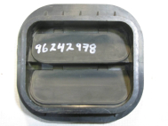 Клапан вентиляции кузова Шевроле Ланос в заднем крыле 96242978 в багажнике, - General Motors