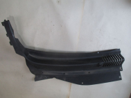 Панель под лобовым стеклом правая 96623292 96622273 RH Шевроле Каптива - есть Скол внутренний, - БУ