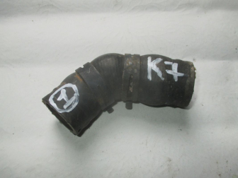 Шланг от помпы до трубки пластиковой 13143173, 1337733 двигателя Z18XE Опель Астра H 1,8л - К-7 - БУ