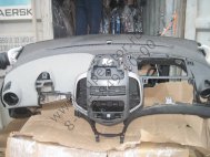 Торпеда Шевроле Авео Т300 основание без накладок 95492887, 95483273 - Черная, - БУ S-24