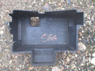 Корпус воздушного фильтра Форд Фокус 1 - Верхняя часть YS4Z9601CC на 2,0 литра Zetec, - БУ