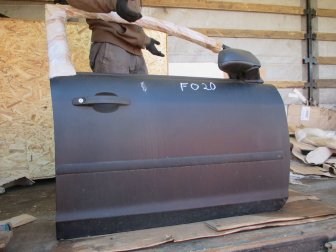 Дверь передняя правая Форд Фокус 2 до 2008г Седан, Хэтчбек, Универсал 1505703 в Сборе, - БУ Черная