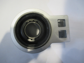 Сайлентблок рычага переднего задний 13230774, 13334021, 0352491 Шевроле Круз, Опель Астра J, - GM