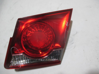 Фонарь правый внутренний задний 96830495 95130773 95040723 Шевроле Круз Седан есть ЦАРАПИНЫ N66 - БУ