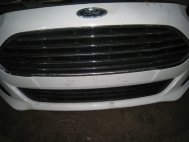 Решетка бампера переднего Форд Фиеста Mk6 нижняя 1801374 с 2012 г Черная, - БУ