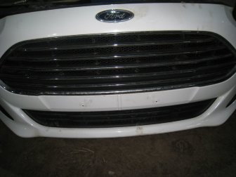 Решетка бампера переднего Форд Фиеста Mk6 нижняя 1801374 с 2012 г Черная, - БУ