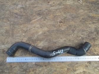 Шланг охлаждения 2027843, BV618260KE Форд Фокус 3 S42, S45 на 2.0 литра, - БУ