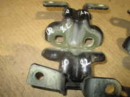 Петля двери 95493874 задней правой и передней правой верхняя Авео Т300 Седан и Хэтчбек, - БУ