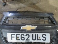 Решетка радиатора Шевроле Авео Т300 верхняя 95215845 Седан, Хэтчбек без хрома, - БУ