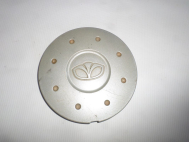 Колпак Шевроле Авео Т200 диска литого 96534934 96406647 5-5.1х14 R14 знак Дэу - есть царапины - БУ