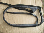 Уплотнитель стекла двери передней правой 1736974, 4M51A21510A BM51A21510AG Форд Фокус 3, - БУ