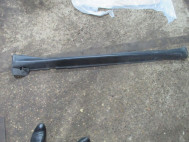 Накладка порога правая наружная 768501KA6A Ниссан Жук F15 пластиковая - БУ