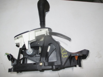 Ручка переключения АКПП Форд Фокус 1, XS4P7C453AF YS4Z7A306AA XS4P7C453AB 5S4P7C453AA - S-33, - БУ