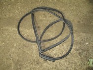 Уплотнитель двери передней правой 95441616, 95201668 Captiva C100, Каптива, - БУ