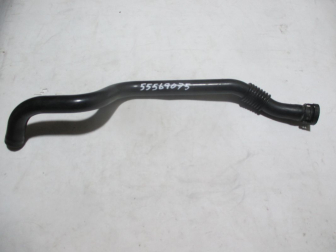 Патрубок картерных газов 55569075 от насоса до клапана Шевроле Авео Круз с 1,8л F18D4, - БУ