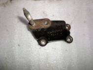 Кронштейн двигателя правый 96535476 JW4804K11JI T-200480-8F15-7 Шевроле Авео с АКПП 1,4-1,6л,-  БУ