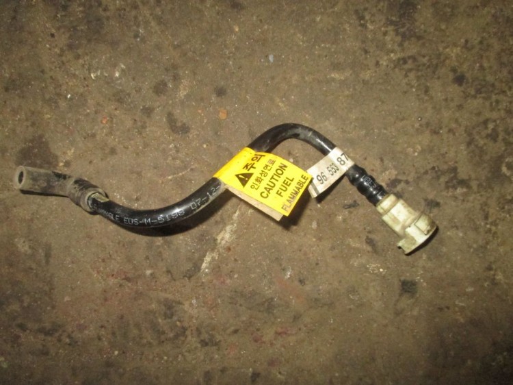 Трубка топливной системы 96553876 от клапана CBK до трубки паров ...