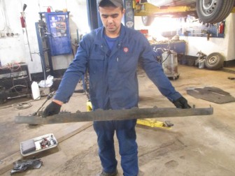 Бампера переднего спойлер Шевроле Авео Т300 нижний 96694779, - БУ