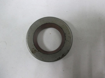 Сальник первичного вала КПП Ваз 2101-2107, 21011701043 (28х47х8), - Ваз