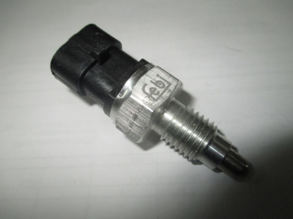 датчик включения заднего хода лачетти 1. датчик заднего хода шевроле. датчик заднего хода шевроле лачетти. датчик заднего хода лачетти 1. датчик заднего хода шевроле лачетти 1.