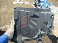 Защита двигателя левая Ниссан Мурано Z50 с 2004 по 2008 год пластиковая 64839CB000, - БУ