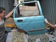 Дверь задняя правая Дэу Матиз 96562538 с молдингом - БУ в сборе Голубая DM82 - Дефект