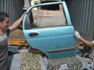 Дверь задняя правая Дэу Матиз 96562538 с молдингом - БУ в сборе Голубая DM82 Дефект