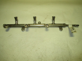 Рампа топливная Опель Антара Шевроле Каптива 12571078, 4807880 251078052068 двигатель 3,2 литра - БУ