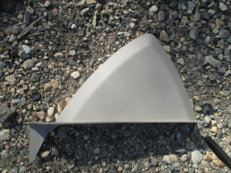 Накладка торпеды Форд Фокус 3 боковая BM51A044C60AB31T3 правая - Серая, - БУ