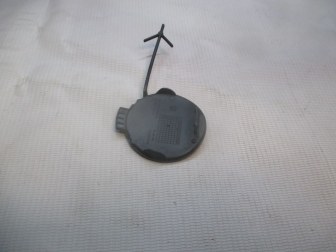 Заглушка буксировочного крюка Шевроле Авео Т300 Седан 95230679 бампера заднего, - GM