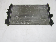 Радиатор охлаждения 16457019 52436589 Chevrolet Cruze Opel Astra J с 1,8 литра с МКПП 6 ст, - БУ