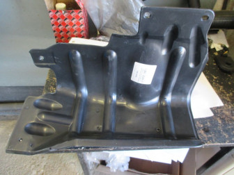 Защита двигателя правая 96251681 пластиковая Шевроле Ланос, - Chevrolet