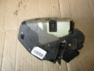 Замок двери передней правой 1846679 AM5AU21812BE C1BBA219A64AB Форд Фиеста с 2008г -  БУ